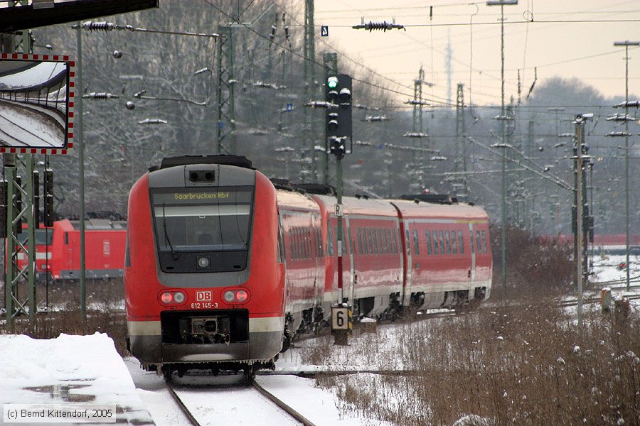 Deutsche Bahn - 612145-3
/ Bild: db6121453_e0025503.jpg