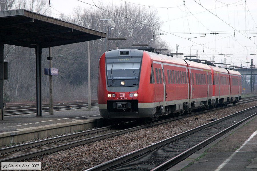 Deutsche Bahn - 612625-4
/ Bild: db6126254_cw0701260038.jpg