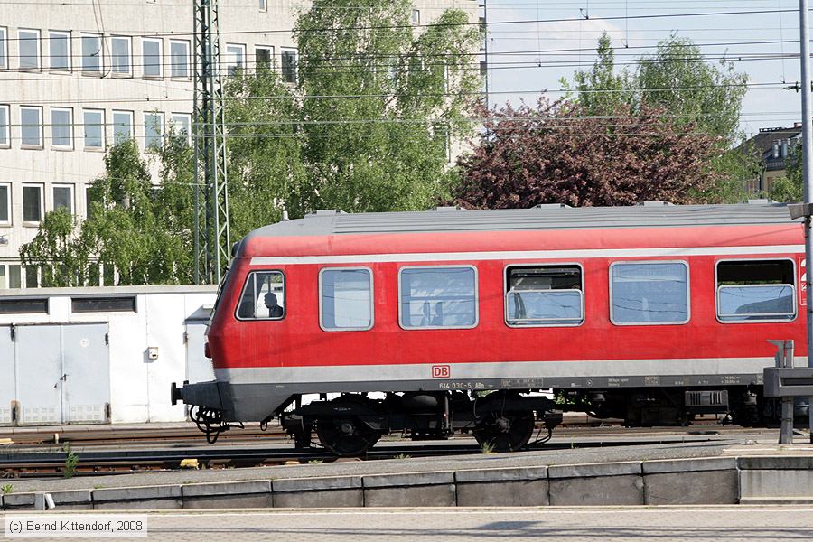 Deutsche Bahn - 614030-5
/ Bild: db6140305_bk0805110368.jpg