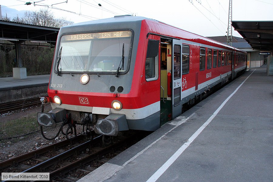 Deutsche Bahn - 628 203
/ Bild: db628203_bk1004090167.jpg