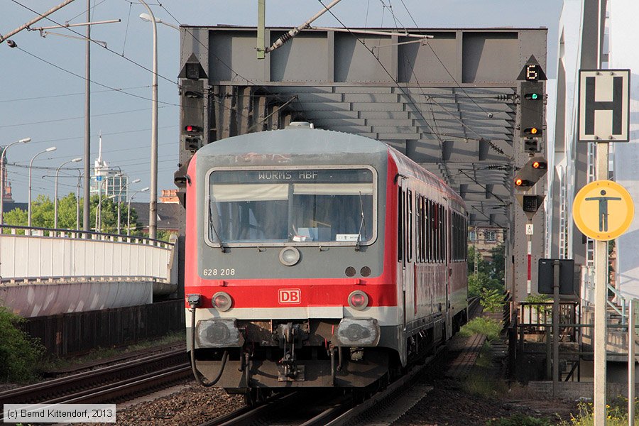 Deutsche Bahn - 628 208
/ Bild: db628208_bk1306120131.jpg