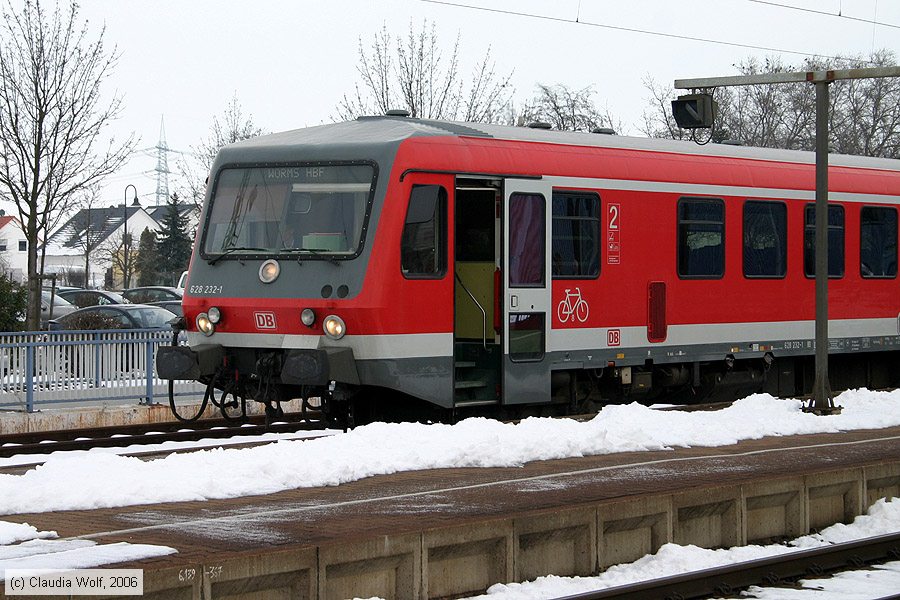 Deutsche Bahn - 628232-1
/ Bild: db6282321_cw0603060009.jpg