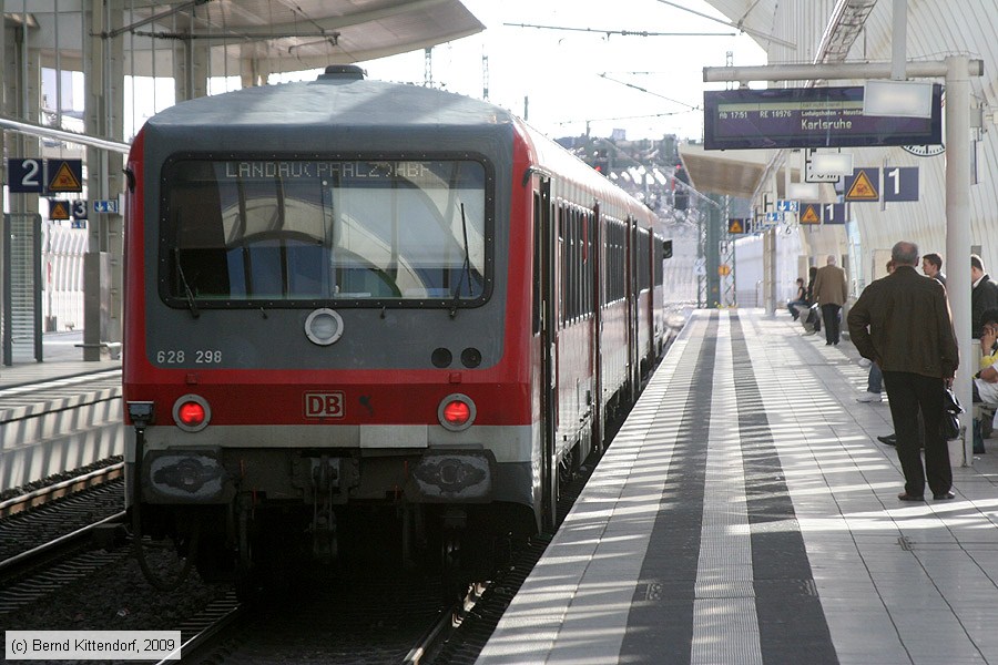 Deutsche Bahn - 628 298
/ Bild: db628298_bk0904090028.jpg