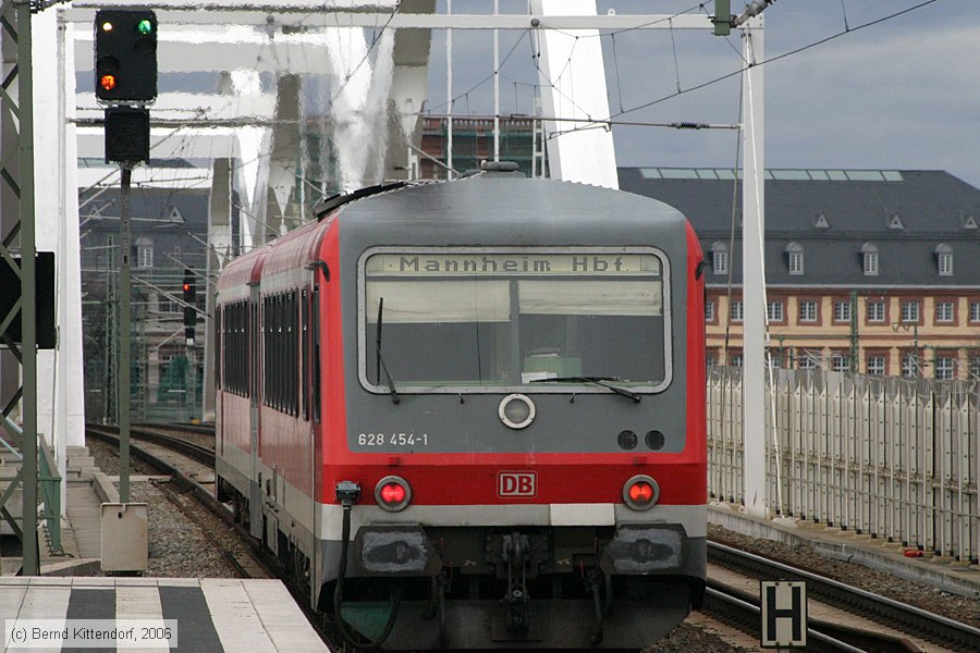 Deutsche Bahn - 628454-1
/ Bild: db6284541_bk0604020089.jpg