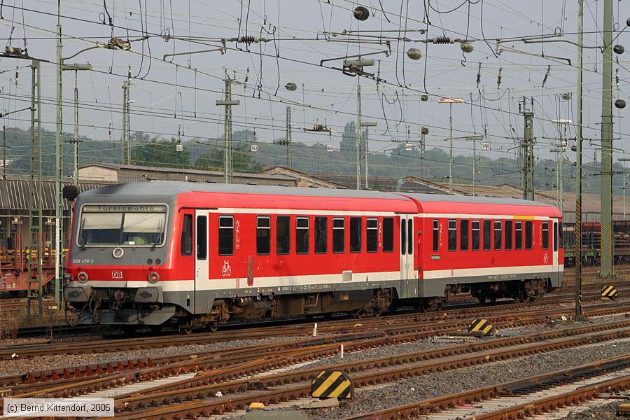 Deutsche Bahn - 628458-2
/ Bild: db6284582_bk0607290015.jpg