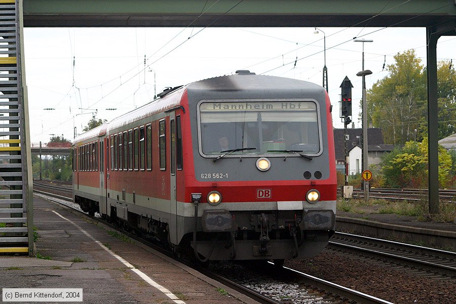Deutsche Bahn - 628562-1
/ Bild: db6285621_e0010917.jpg