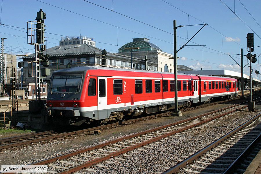 Deutsche Bahn - 628700-7
/ Bild: db6287007_bk0703040160.jpg