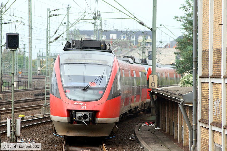 Deutsche Bahn - 644024-2
/ Bild: db6440242_bk0710030180.jpg