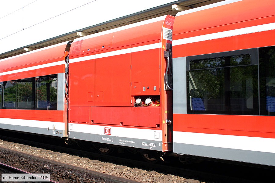 Deutsche Bahn - 646024-0
/ Bild: db6460240_e0019790.jpg
