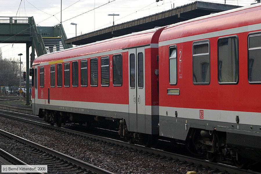 Deutsche Bahn - 928454-8
/ Bild: db9284548_bk0604010075.jpg