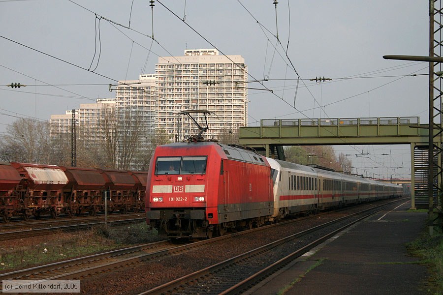 Deutsche Bahn - 101022-2
/ Bild: db1010222_e0015711.jpg