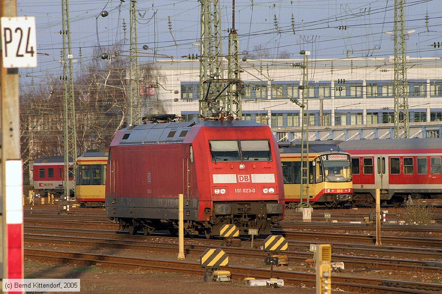 Deutsche Bahn - 101023-0
/ Bild: db1010230_e0015242.jpg