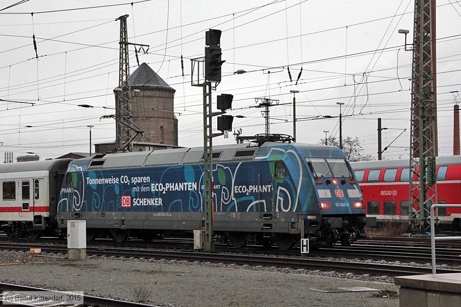 Deutsche Bahn - 101042-0
/ Bild: db1010420_bk1503290098.jpg