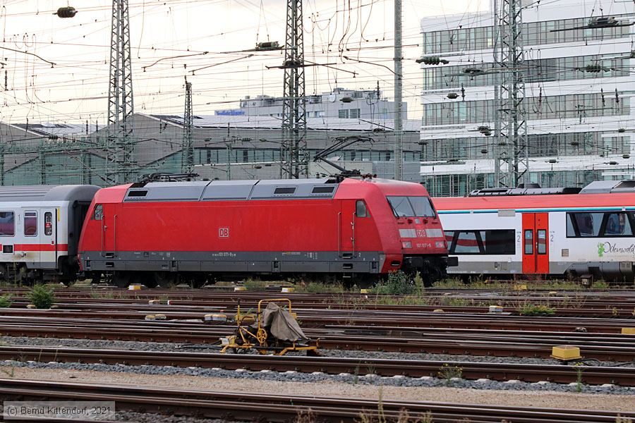 Deutsche Bahn - 101071-9
/ Bild: db1010719_bk2109280161.jpg