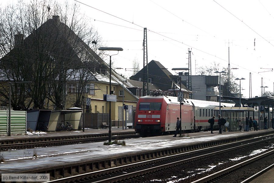 Deutsche Bahn - 101076-8
/ Bild: db1010768_e0014279.jpg Deutsche Bahn - 101076-8
/ Bild: db1010768_e0014279.jpg