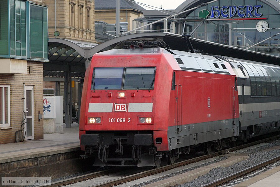 Deutsche Bahn - 101098-2
/ Bild: db1010982_bk0603250113.jpg