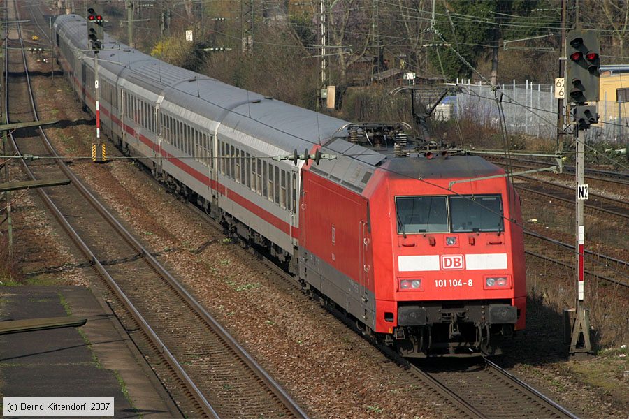 Deutsche Bahn - 101104-8
/ Bild: db1011048_bk0703150123.jpg