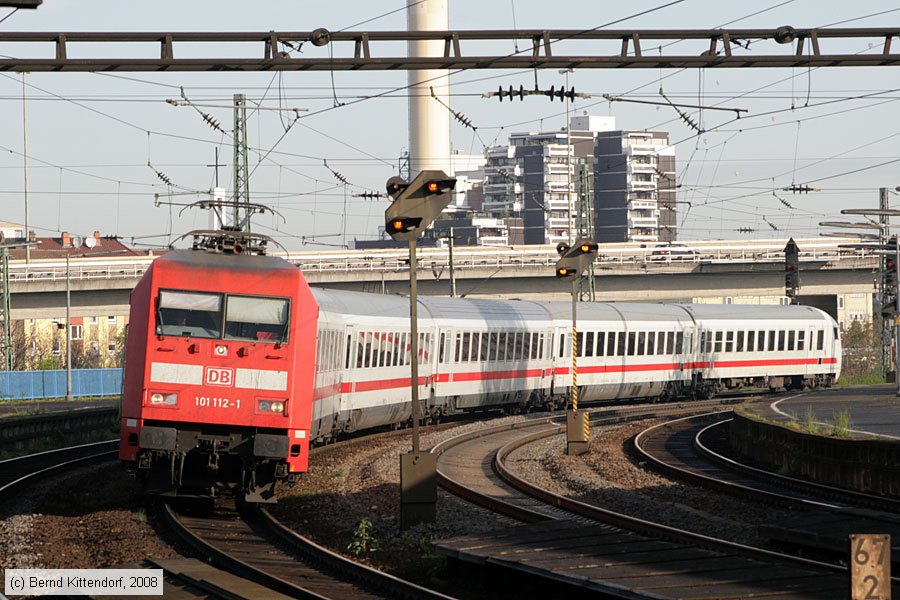 Deutsche Bahn - 101112-1
/ Bild: db1011121_bk0805020020.jpg