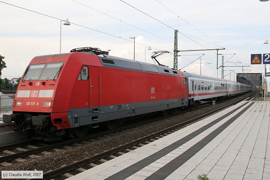 Deutsche Bahn - 101117-0
/ Bild: db1011170_cw0706100006.jpg