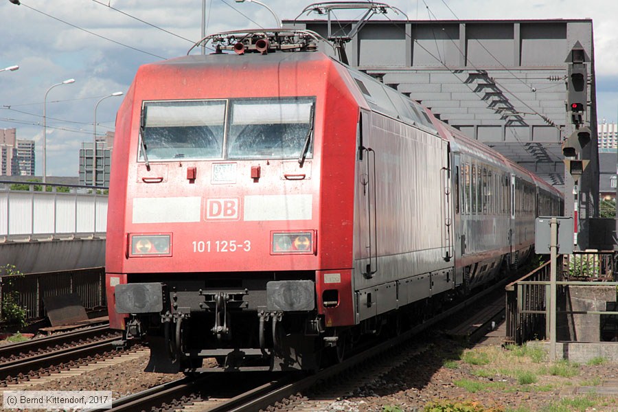 Deutsche Bahn - 101125-3
/ Bild: db1011253_bk1706300012.jpg