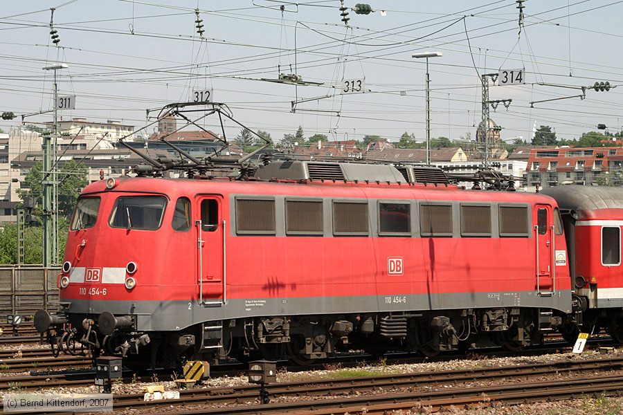 Deutsche Bahn - 110454-6
/ Bild: db1104546_bk0706080083.jpg