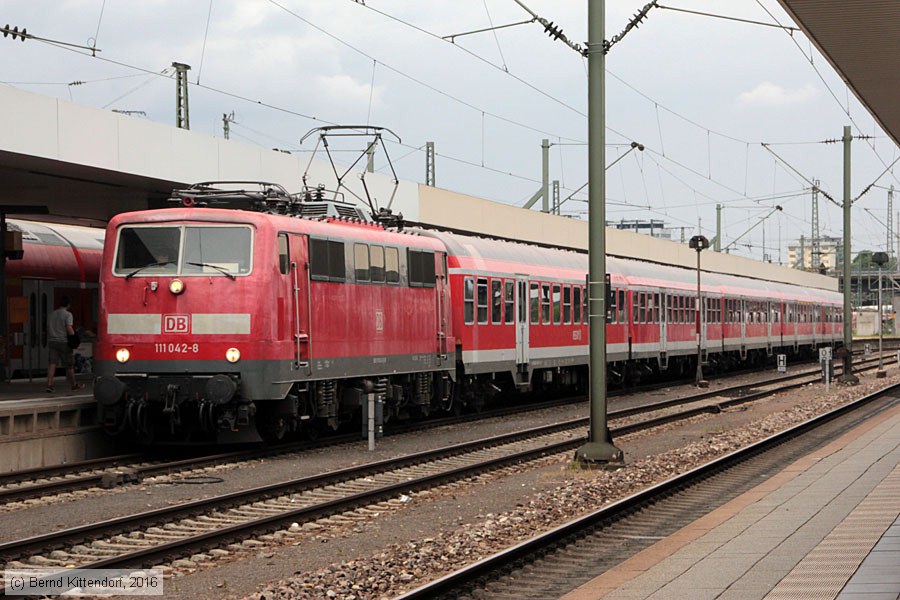 Deutsche Bahn - 111042-8
/ Bild: db1110428_bk1607140093.jpg