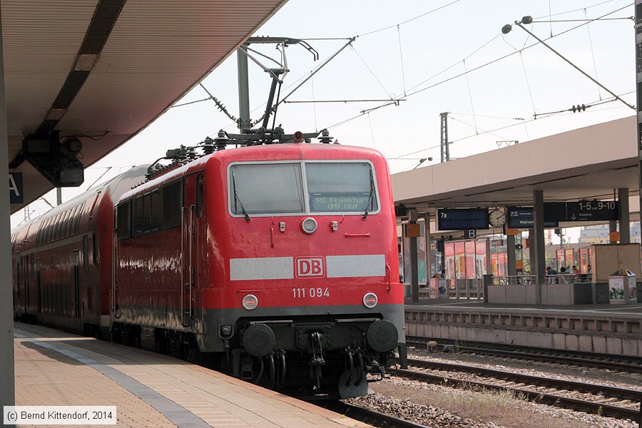 Deutsche Bahn - 111 094
/ Bild: db111094_bk1404250032.jpg