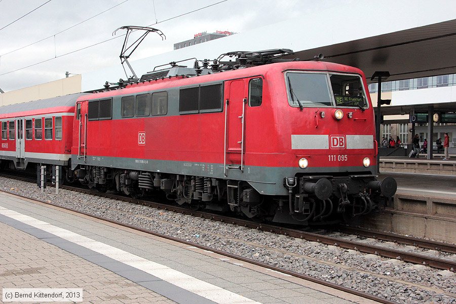 Deutsche Bahn - 111 095
/ Bild: db1110956_bk1311060012.jpg