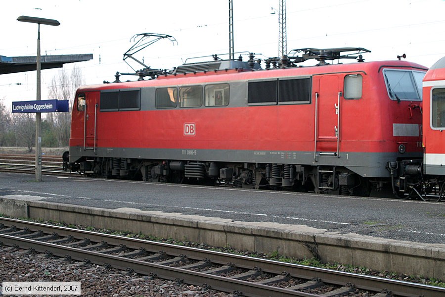 Deutsche Bahn - 111086-5
/ Bild: db1110865_bk0703270048.jpg