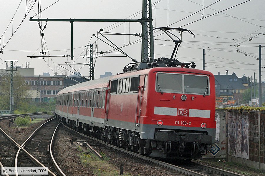 Deutsche Bahn - 111196-2
/ Bild: db1111962_e0016534.jpg Deutsche Bahn - 111196-2
/ Bild: db1111962_e0016534.jpg
