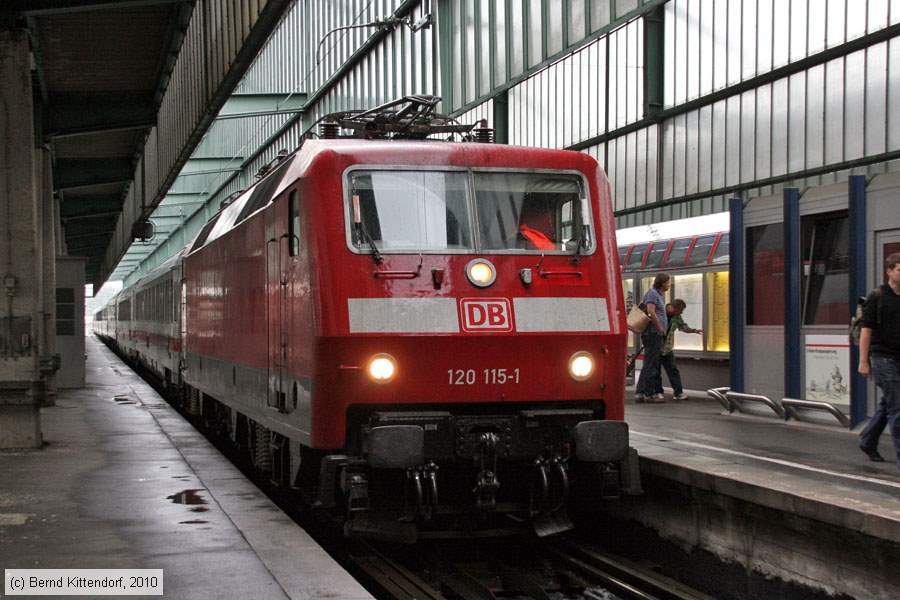 Deutsche Bahn - 120115-1
/ Bild: db1201151_bk1008120026.jpg