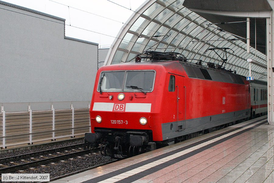 Deutsche Bahn - 120157-3
/ Bild: db1201573_bk0712010006.jpg