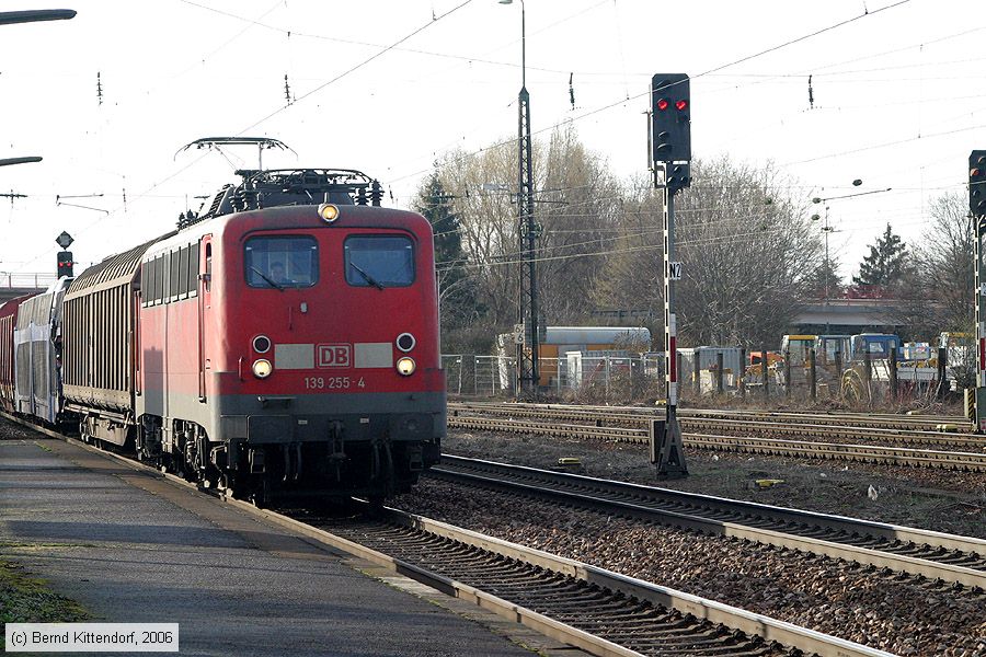 Deutsche Bahn - 139255-4
/ Bild: db1392554_bk0604010071.jpg