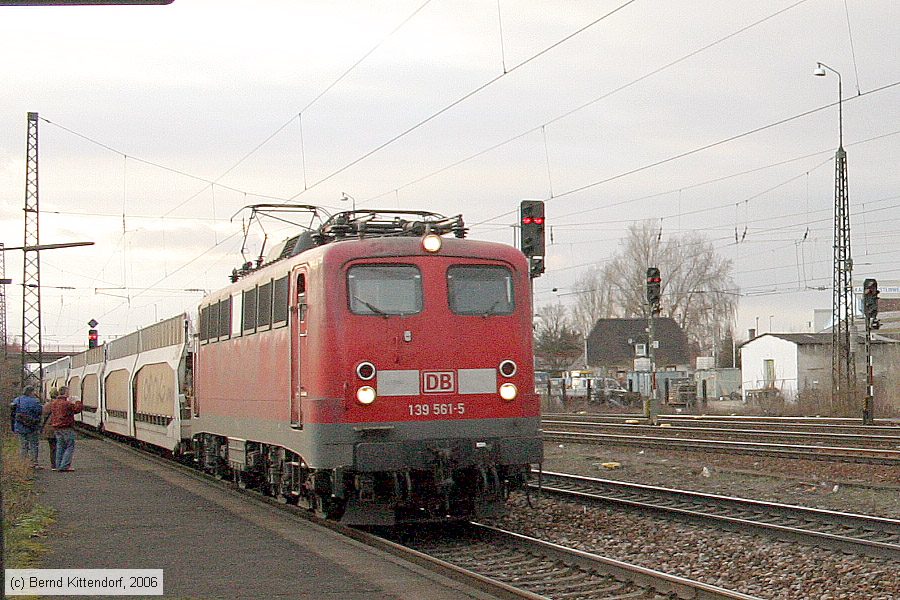 Deutsche Bahn - 139561-5
/ Bild: db1395615_bk0603310089.jpg