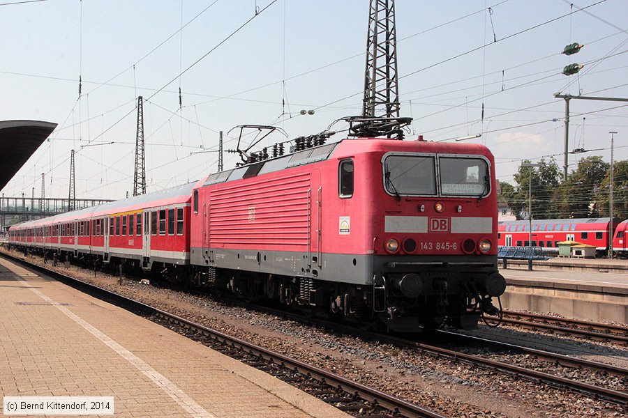 Deutsche Bahn - 143845-6
/ Bild: db1438456_bk1407250083.jpg