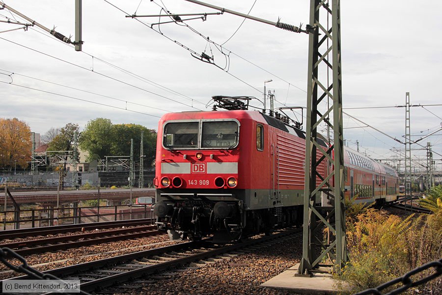 Deutsche Bahn - 143 909
/ Bild: db143909_bk1310140180.jpg