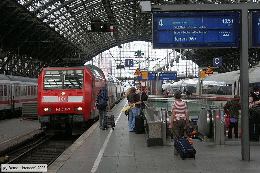 Deutsche Bahn - 146018-7
/ Bild: db1460187_bk0808110115.jpg