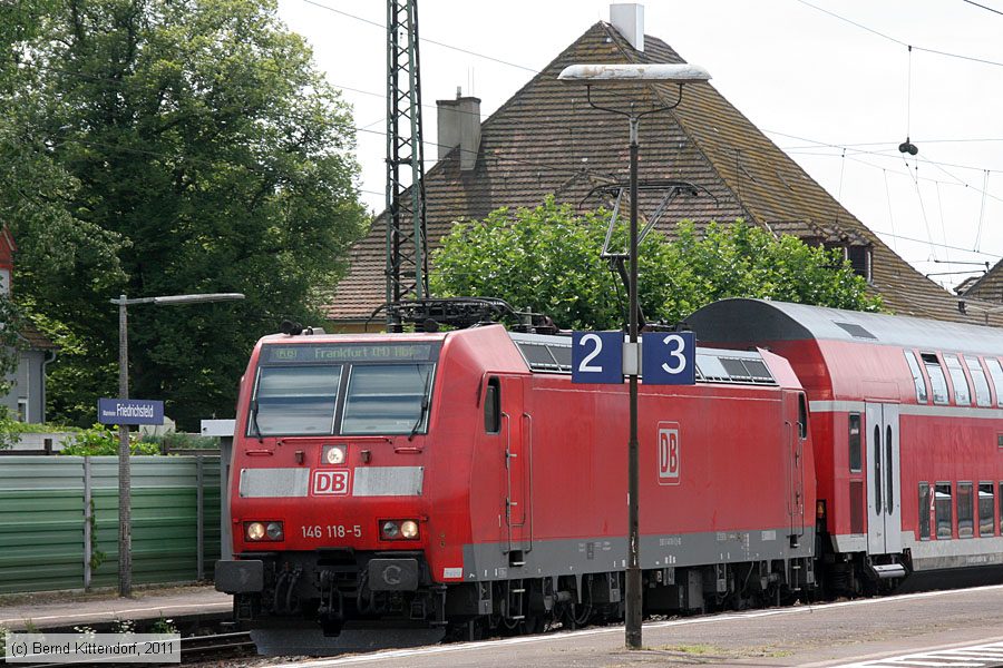 Deutsche Bahn - 146118-5
/ Bild: db1461185_bk1107060013.jpg Deutsche Bahn - 146118-5
/ Bild: db1461185_bk1107060013.jpg