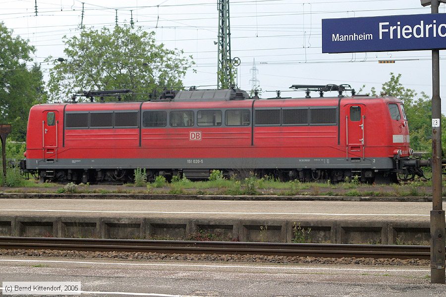 Deutsche Bahn - 151020-5
/ Bild: db1510205_e0018650.jpg