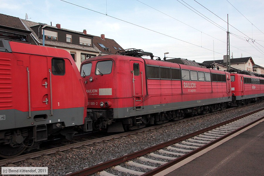 Deutsche Bahn - 151069-2
/ Bild: db1510692_bk1111050066.jpg Deutsche Bahn - 151069-2
/ Bild: db1510692_bk1111050066.jpg