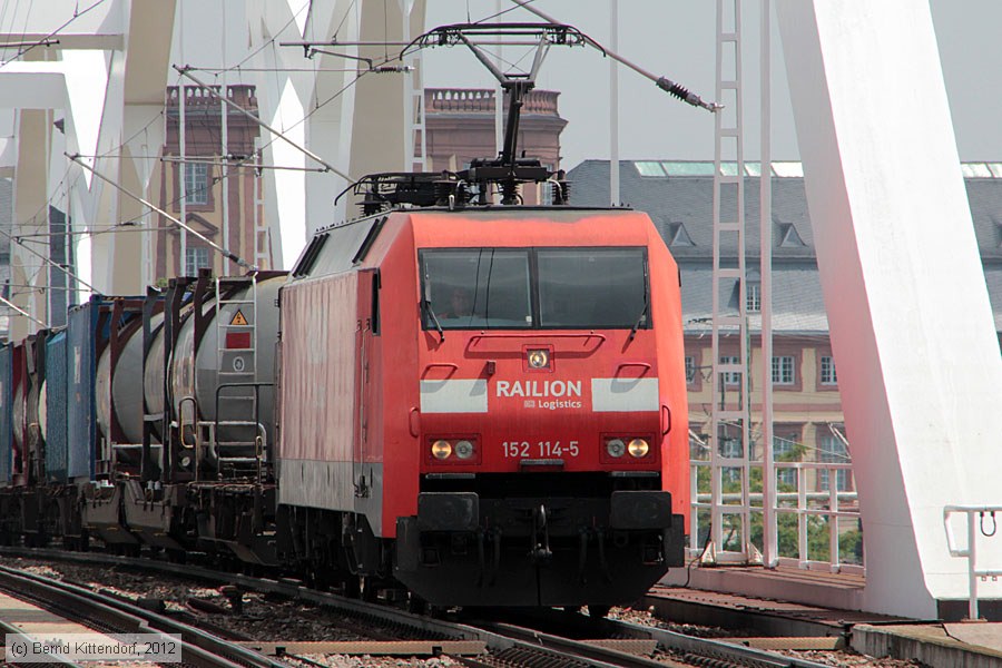 Deutsche Bahn - 152114-5
/ Bild: db1521145_bk1206140013.jpg