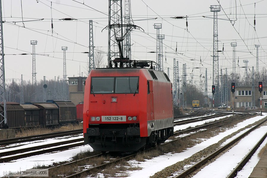 Deutsche Bahn - 152122-8
/ Bild: db1521228_bk0603160058.jpg Deutsche Bahn - 152122-8
/ Bild: db1521228_bk0603160058.jpg
