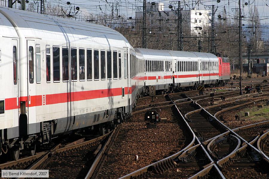 Deutsche Bahn - 181222-1
/ Bild: db1812221_bk0703040146.jpg