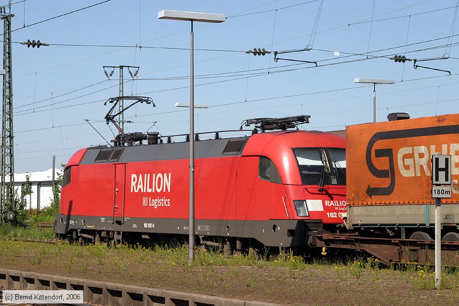 Deutsche Bahn - 182002-6
/ Bild: db1820026_bk0606110119.jpg
