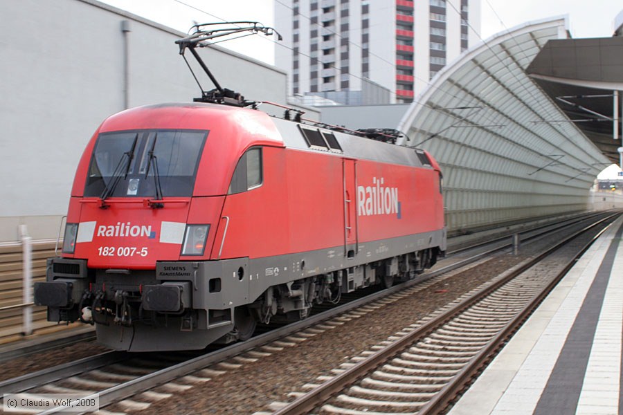Deutsche Bahn - 182007-5
/ Bild: db1820075_cw0804070017.jpg