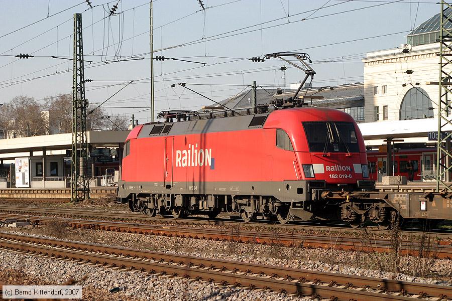Deutsche Bahn - 182019-0
/ Bild: db1820190_bk0703110137.jpg