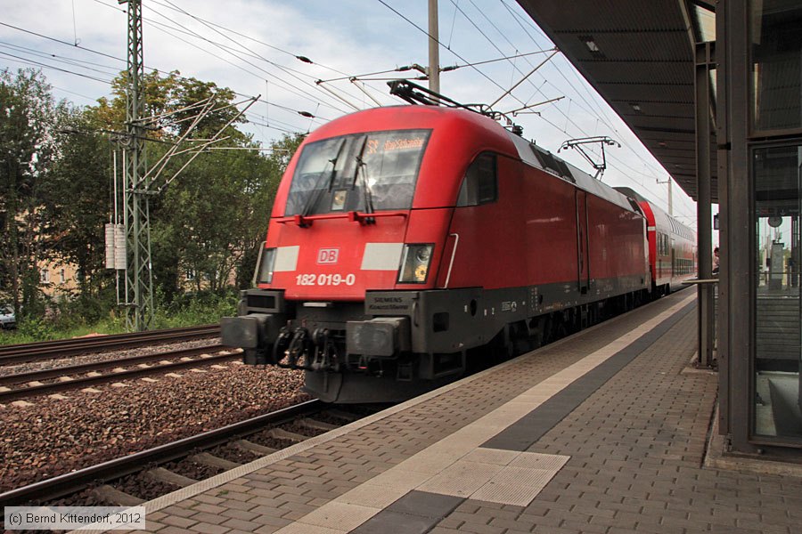 Deutsche Bahn - 182019-0
/ Bild: db1820190_bk1208170091.jpg