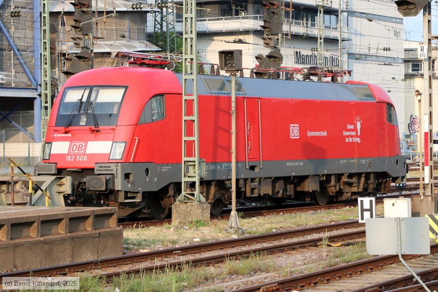 Deutsche Bahn - 182 506
/ Bild: db182506_bk2506030103.jpg