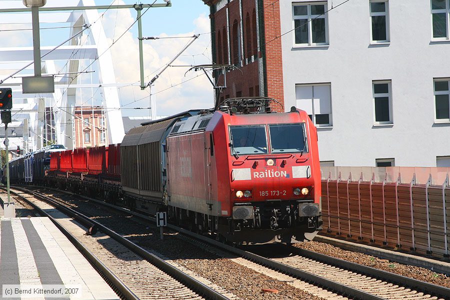 Deutsche Bahn - 185173-2
/ Bild: db1851732_bk0708230016.jpg