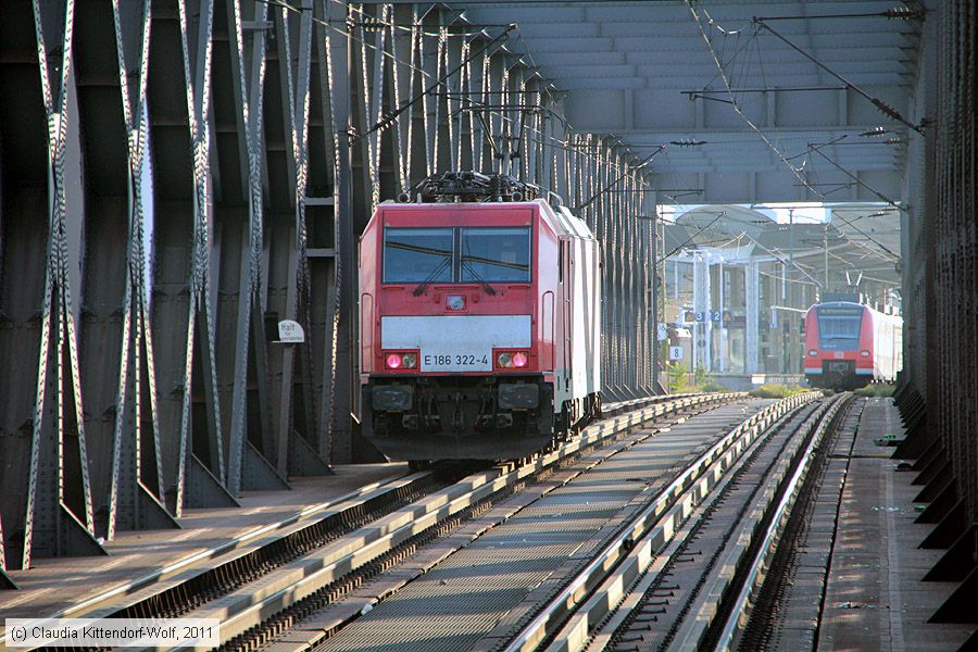 Deutsche Bahn - 186322-4
/ Bild: db1863224_cw1109270187.jpg